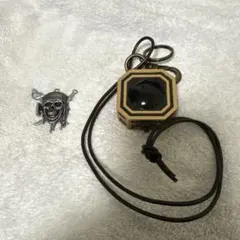 パイレーツオブカリビアン コンパス スカルチャーム