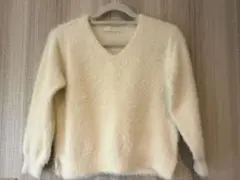 Discoat アイボリー Vネック 長袖ニット