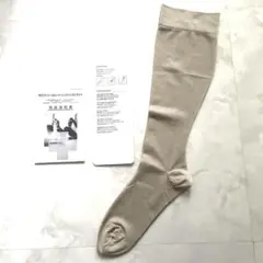 GILOFA FEIN 着圧ソックス ブラウン - メルカリ