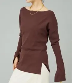 Rouge vif セーターフレアスリーブプルオーバー スリット入り ニット