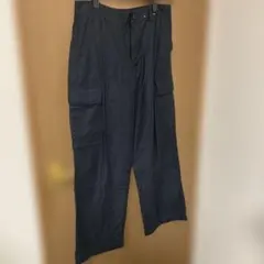 UNIQLO ワイドストレートカーゴパンツ Lサイズ