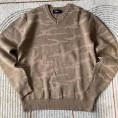 【美品】AZUL カモフラージュ Vネックセーター