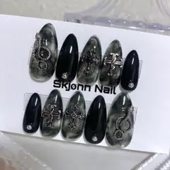 No.67 ネイルチップ 現品 十字架 地雷 サブカル