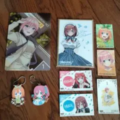 【五等分の花嫁】キーホルダー、アクリル板、色紙、ステッカーセット