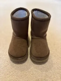 キッズ　ムートンブーツ