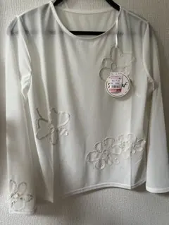 しまむら　シアー　インナー　花柄　白　ホワイト　長袖　Rafraf