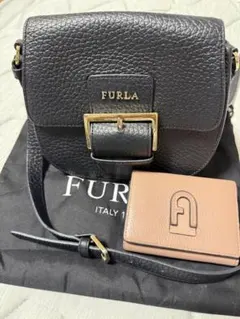 FURLA ショルダーバッグ　ネイビー　三つ折り財布セットのサムネイル