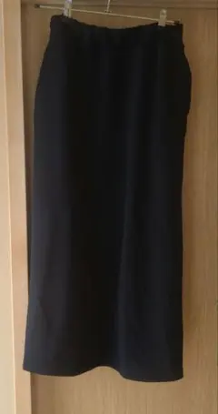 黒のスリット膝下ポンチタイトスカート 　ウエストゴム
