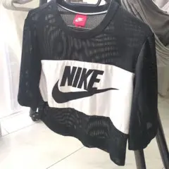 NIKE メッシュ クロップドTシャツ Sサイズ ブラック/ホワイト
