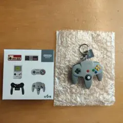 ニンテンドーミュージアム ゲームハードキーホルダー 64