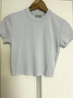 KITH クロップド丈 半袖Tシャツ ライトブルーのサムネイル