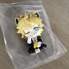 ツイステ　肩ズン　ラギー