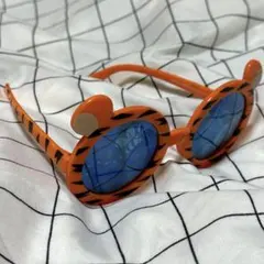 ディズニー サングラス ティガー