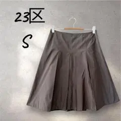 23区 オンワード樫山 フレアスカート プリーツ ひざ丈 シャカシャカ 36 Sのサムネイル
