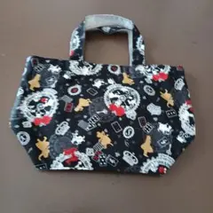 キャラクター柄中型バッグ
