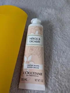 L'OCCITANE NÉROLI & ORCHIDÉE ハンドクリーム 30