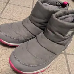 SOREL 防水グレー ブーツ