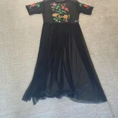 ZARA ブラック刺繍ロングワンピース Sサイズ値下げ