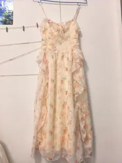 花柄フリルキャミワンピース