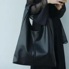 HARE シンセティックレザーショッパートートバッグ 黒