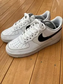 NIKE AIR FORCE 1 ホワイト ブラック スターのサムネイル