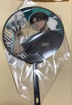 進撃の巨人　ぼてぢゅう　リヴァイ　うちわ