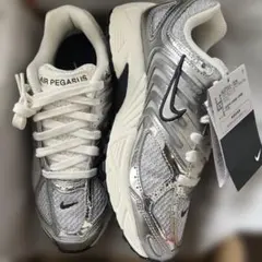 NIKE ウィメンズ エアズーム ペガサス 2005のサムネイル