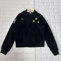 美品 Nike NBA スタジャン 黒/蛍光色 Mサイズ(日本XL相当)のサムネイル