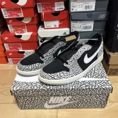 Nike Air Jordan 1 Retro Low OG　ブラックセメント