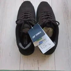 Item thumbnail for item b6b57f77-2510-4ee6-a0f5-518d9b9b7363