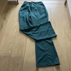 GU パンツ　グリーン　緑