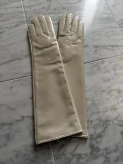 Item thumbnail for item 3068fcd2-e093-4c37-800b-37ab7b31578c