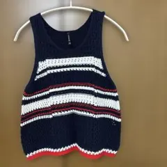 stradivarius ノースリーブニット ネイビー/ホワイト/レッドのサムネイル