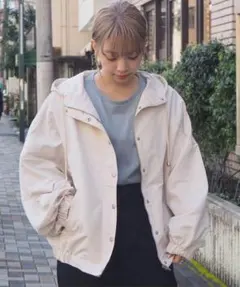 tiptop ビッグシルエットマウンテンパーカー　アイボリー