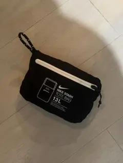 ナイキ　折りたたみトートバッグ