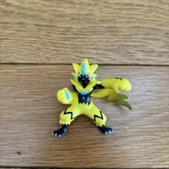 ポケモンキッズ ソフビ指人形フィギュア ゼラオラ クリアバージョン