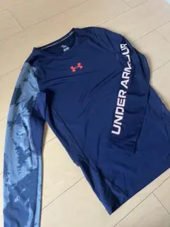 UNDER ARMOUR HEATGEAR 長袖アンダーシャツ L ネイビー