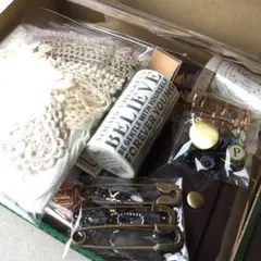 ②コラージュ素材 紙モノ まとめ売り