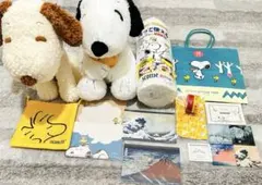 スヌーピーグッズまとめ売り　文房具•ぬいぐるみ•ペーパータオル•紙袋•マグネット