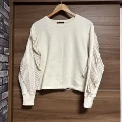 ZARA フリル付きスリーブ トレーナー