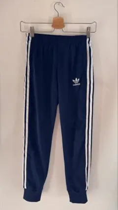 Item thumbnail for item 4145abec-9b56-4d89-b695-9e2396d0cf6a