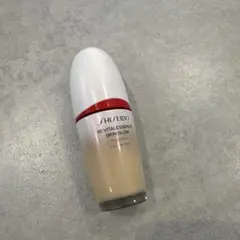 資生堂 エッセンス スキングロウ ファンデーション 160 Shell