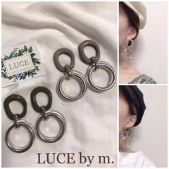 332 変形アクリル クリア シルバー 重ねフープ 大ぶり ピアス イヤリングのサムネイル
