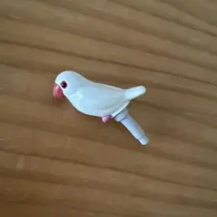 시라토리 이어폰 잭