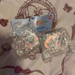 しずくちゃん アクリルカラビナ カプセルトイ どろろん2個セット