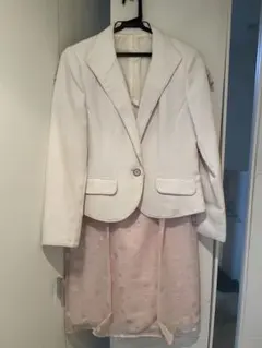 Item thumbnail for item 8dd76cb6-3393-4194-bfda-0377beaebe92