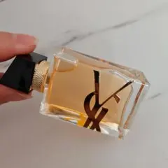 Yves Saint Laurent モン パリ オーデパルファム 7.5ml