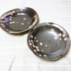 宇野千代　山崎瞳　花柄皿　陶器製　信楽焼　美濃焼のサムネイル