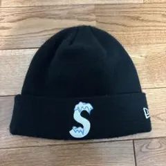 Supreme ビーニー　New Era S Logo Beanie Blackのサムネイル