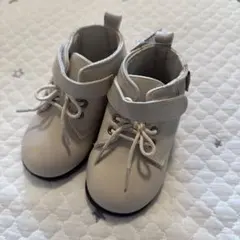 新品✨　15cm オフホワイト　ブーツ風　スニーカー